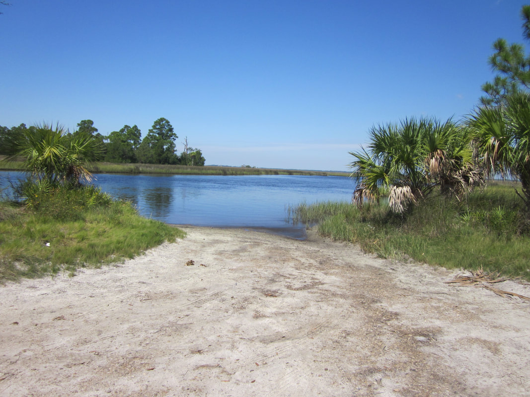 Image of the Boat launch area at Fishbone Creek