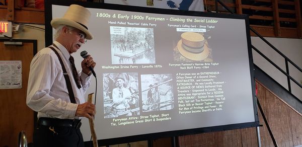 Picture of Dr. Ken Sulak presenting his talk on Florida history