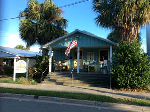 Picture of the Cedar Key Welcome Center building